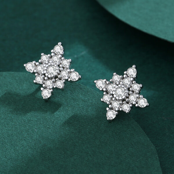 Diamante Star Design Silver Earrings