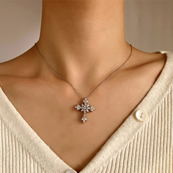 Petal Sparkling Cross Sterling Silver 925 Necklace