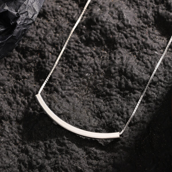 Minimal Arc Sterling Silver 925 Necklace