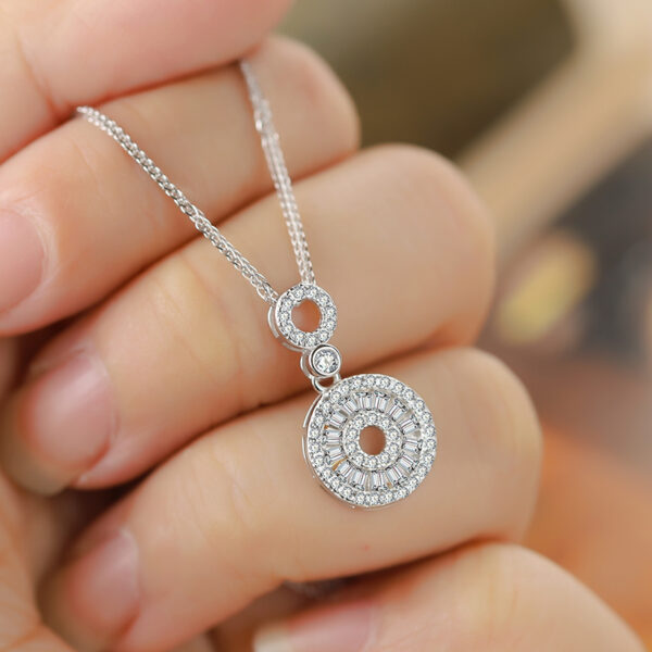 Radiant Circles Sterling Silver 925 Necklace
